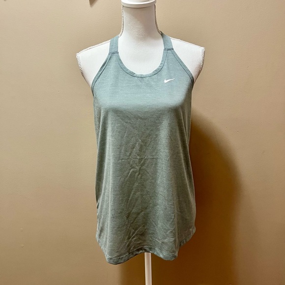Women’s Nike Dri-FIT Elastika Training Tank Top Size Medium - Picture 2 of 9